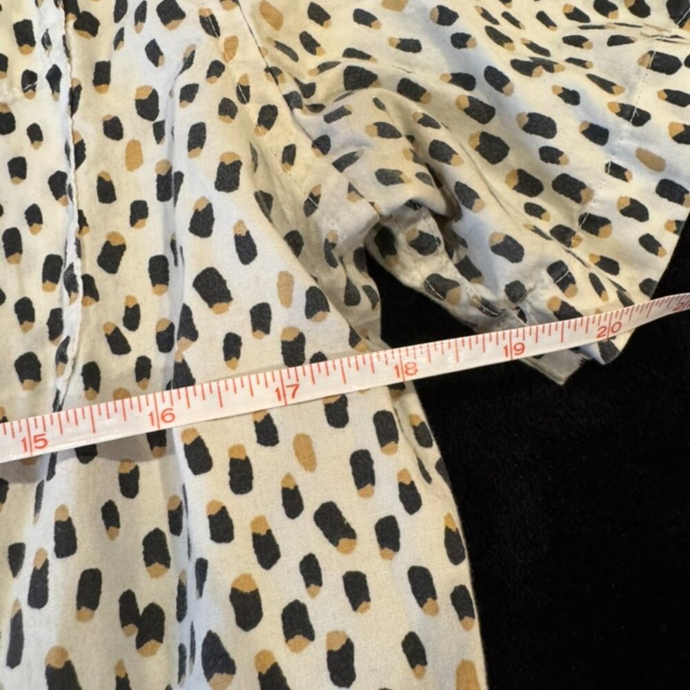 Old Navy Patterned Short Sleeve Button Down - Picture 3 of 6